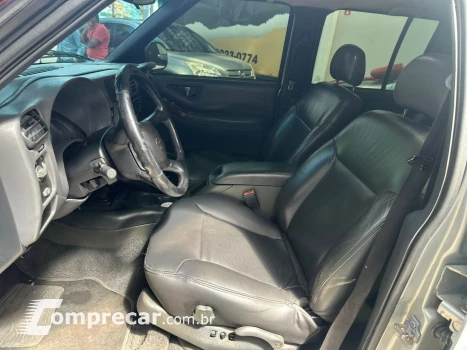 S10 2.4 MPFI ADVANTAGE 4X2 CD 8V FLEX 4P MANUAL