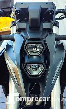 SUZUKI GSX-8S