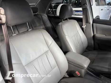 COROLLA 1.8 XEI 16V FLEX 4P AUTOMÁTICO