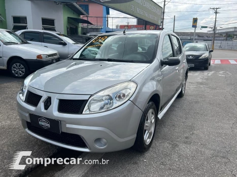 Renault SANDERO 1.6 Privilége 16V 4 portas