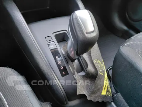 KICKS PLAY 1.6 16V FLEXSTART SENSE XTRONIC