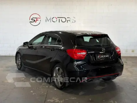 A 200 - 1.6 TURBO URBAN 16V 4P AUTOMÁTICO