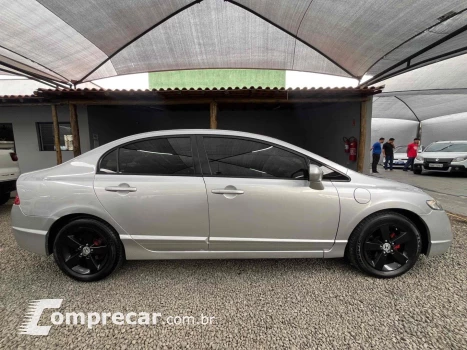 CIVIC 1.8 LXS 16V GASOLINA 4P AUTOMÁTICO