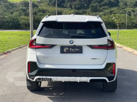 X1 2.0 16V Turbo Activeflex Sdrive20i M Sport