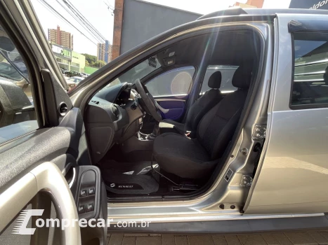 DUSTER OROCH Express 1.6 Flex 16V Mec.