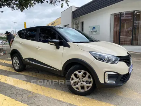 Renault CAPTUR 1.6 16V SCE FLEX LIFE X-TRONIC 4 portas
