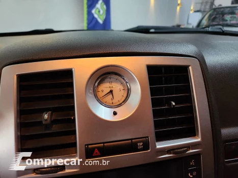 300C V6