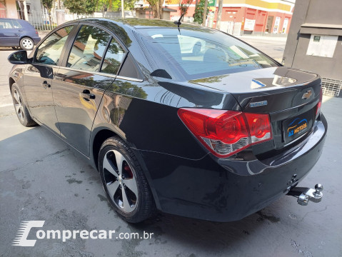 CHEVROLET CRUZE 1.8 LT 16V 4 portas