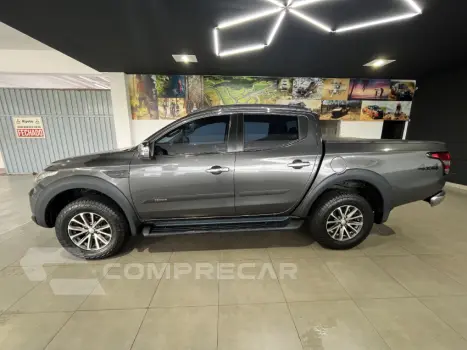 L200 TRITON 2.4 16V Turbo Outdoor Hpe-s CD 4X4