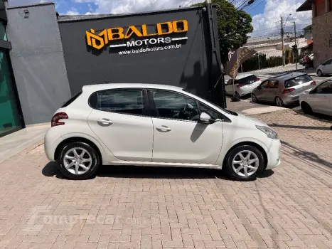 208 Active Pack 1.6 Flex 16V 5p Aut.