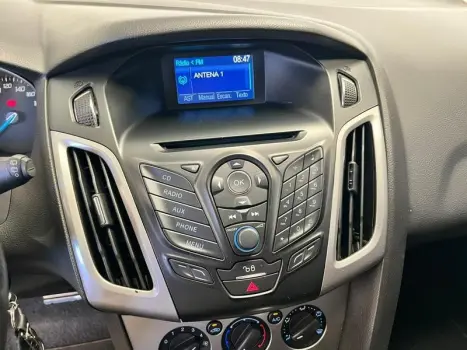 FOCUS 1.6 SE 16V FLEX 4P POWERSHIFT