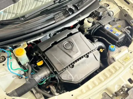 GRAND SIENA - 1.6 MPI ESSENCE 16V 4P AUTOMATIZADO