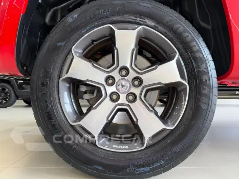 RAMPAGE 2.0 Turbo Laramie 4X4