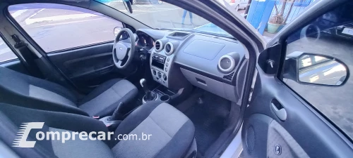 FIESTA 1.6 MPI Sedan 8V