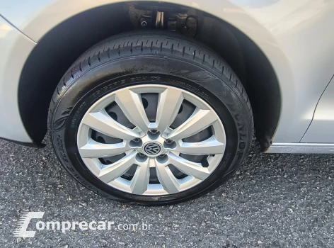 POLO SEDAN 1.6 MI 8V