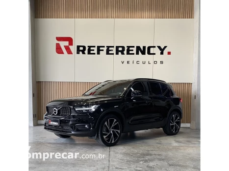 Volvo XC40 1.5 T5 RECHARGE R-DESIGN GEARTRONIC 4 portas