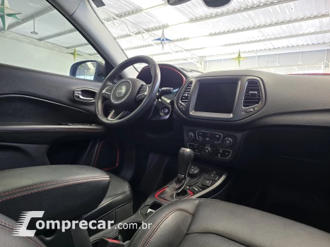 COMPASS 2.0 16V Trailhawk 4X4