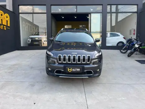 Cherokee Limited 3.2 4x4 V6 Aut.