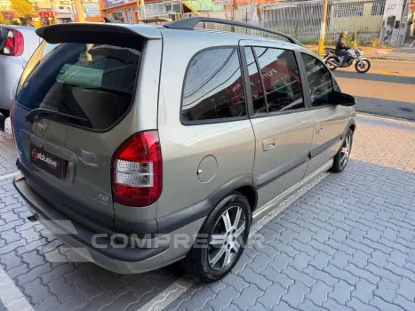 Zafira Elite 2.0 MPFI FlexPower 8V  Aut