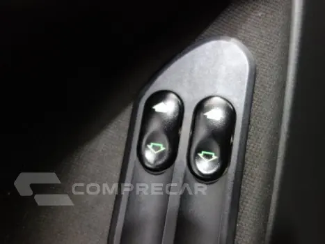 FIESTA SEDAN - 1.0 ROCAM SEDAN 8V 4P MANUAL