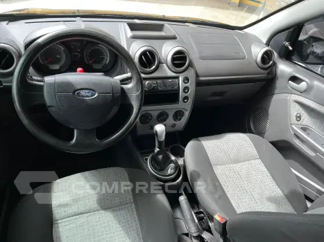 FIESTA 1.6 Rocam Sedan 8V