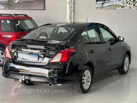 Versa Sedan 1.6 16V 4P FLEX SV