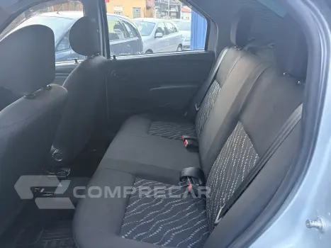 LOGAN 1.0 Authentique 16V