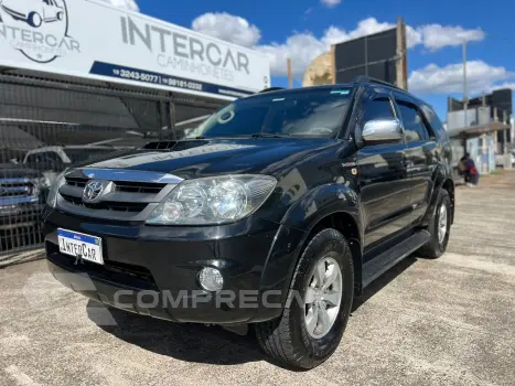 Toyota HILUX SW4 3.0 SRV 4X4 16V Turbo Intercooler 4 portas