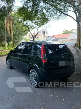 FIESTA 1.6 MPI Class Hatch 8V