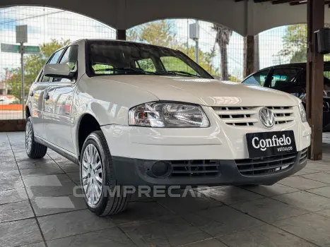Volkswagen GOL 1.6 MI 8V 4 portas