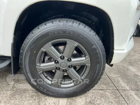 L200 TRITON 2.4 16V Turbo Sport GLX CD 4X4