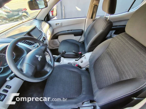 L200 Triton HLS 2.4 Flex 16V CD Mec.
