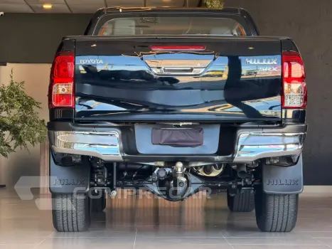 HILUX 2.8 D-4d Turbo CD SRX 4X4