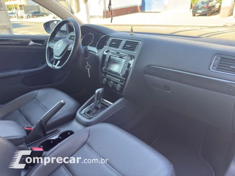 JETTA Highline 2.0 TSI 16V 4p Tiptronic