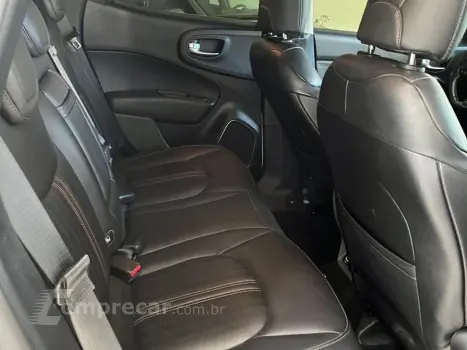 TORO 2.0 16V TURBO DIESEL VOLCANO 4WD AT9