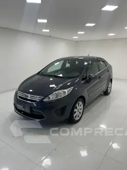 FORD FIESTA 1.6 SE Sedan 16V 4 portas