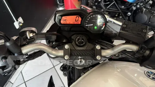 XJ6 N