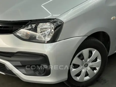 ETIOS SEDAN - 1.5 X SEDAN 16V 4P MANUAL