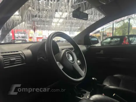 CROSSFOX 1.6 MI 8V FLEX 4P MANUAL