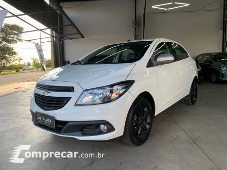 CHEVROLET ONIX 1.0 LT 4 portas