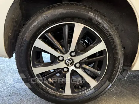 YARIS 1.5 16V Sedan XS Connect