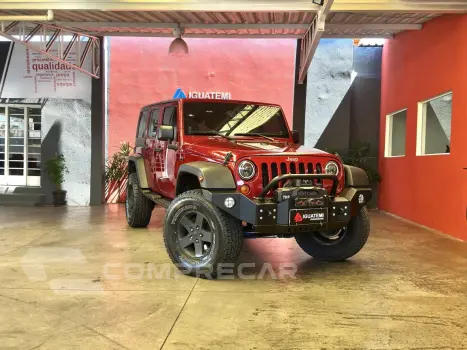 JEEP WRANGLER 3.6 UNLIMITED SPORT 4X4 V6 GASOLINA 4P AUTOMÁTICO 4 portas