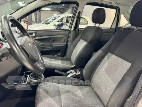 Fiesta Sedan 1.6 4P FLEX