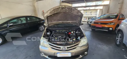 ETIOS 1.5 XS Sedan 16V
