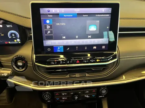 Commander 1.3 16V 4P FLEX T270 LONGITUDE TURBO AUTOMÁTICO AT