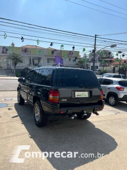 CHEROKEE 4.0 Laredo 4X4 6I 12V