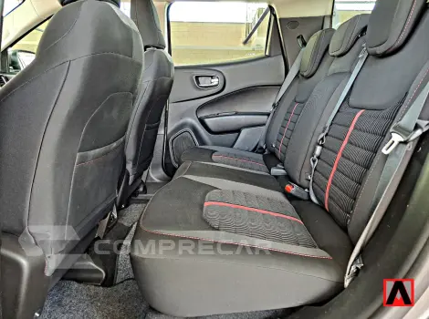 TORO 1.8 16V EVO Freedom AT6