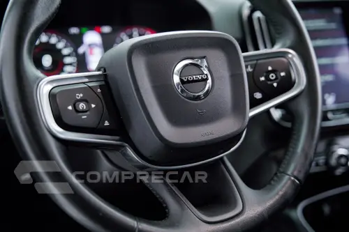 XC 40 T-5 MOMENTUM 2.0 252cv AWD