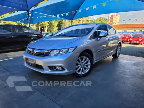 HONDA CIVIC - 2.0 LXR 16V 4P AUTOMÁTICO 4 portas