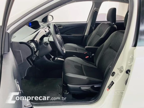 ETIOS HB XPLUS AT